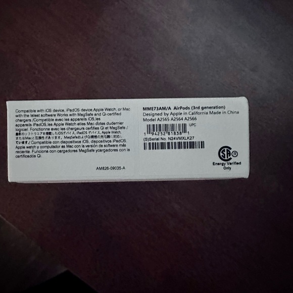 NIB Apple AirPods 3rd generation - Picture 2 of 3